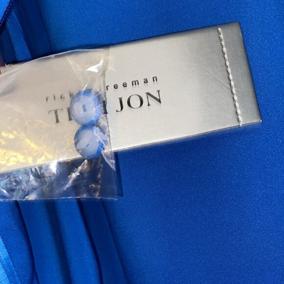 Teri Jon by Rickie Freeman blue collared cape dress - Picture 9 of 13